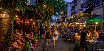 Bangkok - spojování tradice a zábavy