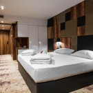 Hollywood Hotel