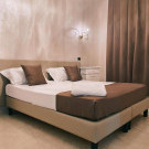 Bee Queen Hotel 