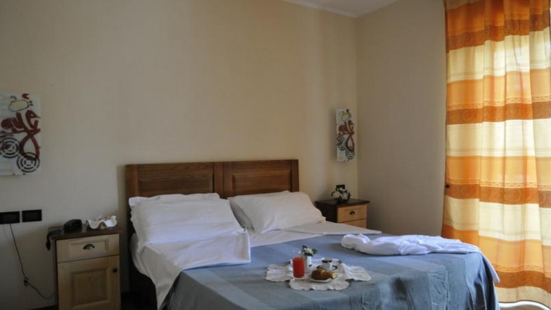 Hotel Fly