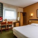 Century Hotel Antwerpen & Hotel Campanile Amersfoort