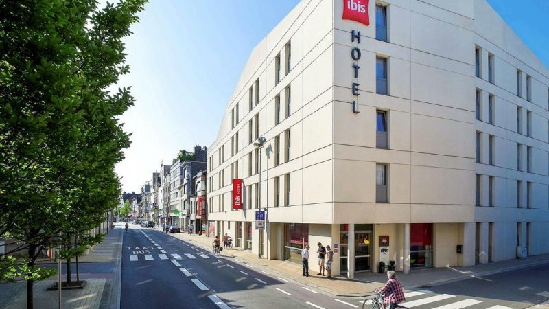 IBIS Sint Niklaas & Tulip Inn Meerkerk