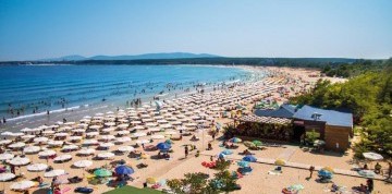 Primorsko - Panorama Hotel 3* se snídaní a dopravou