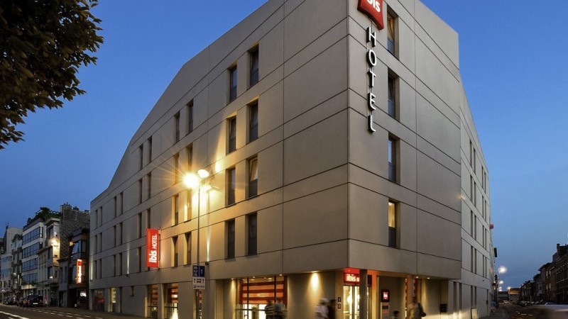 IBIS Sint Niklaas & IBIS Schiphol Amsterdam Airport
