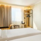 Hotel Isidore & Hotel ESPLENADE EDEN & Hotel Campanile Prime Nice Airport