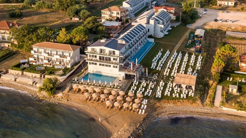 Golden Coast Resort