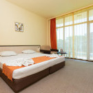 Julia Hotel