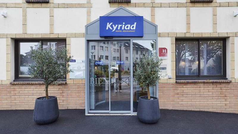 Kyriad Paris Ouest - Bezons La Défense