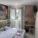 de la Mer Hotel  & IBIS Budget Saint Martin de Crau Porte de Camargue
