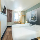 B&B Sophia le Relais & B&B Sophia Antipolis & Hotel IBIS Budget St. Martin de Crau Porte De Camargue